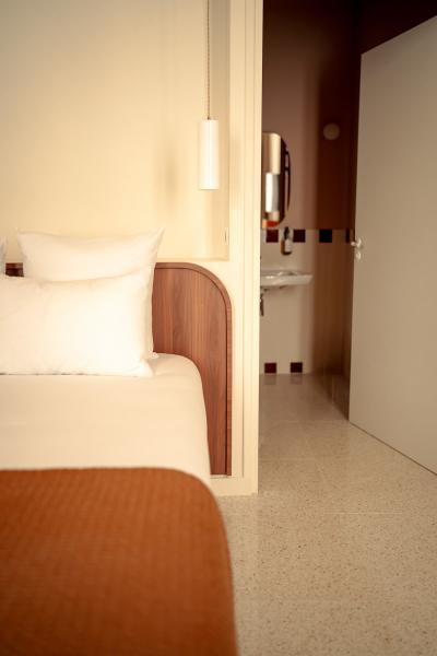 Lala Hotel
